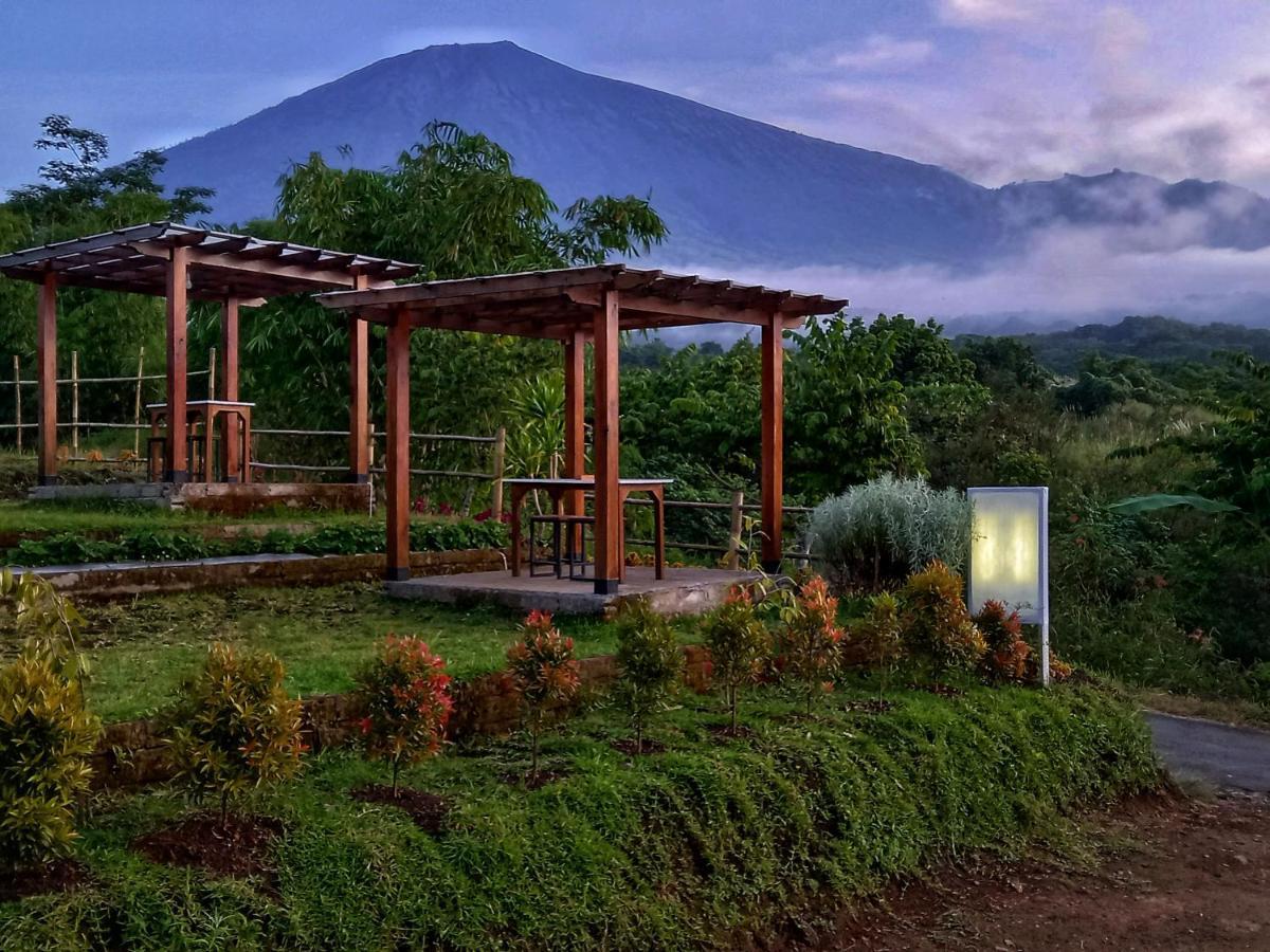 Family Rinjani Bungalow Sajang Luaran gambar