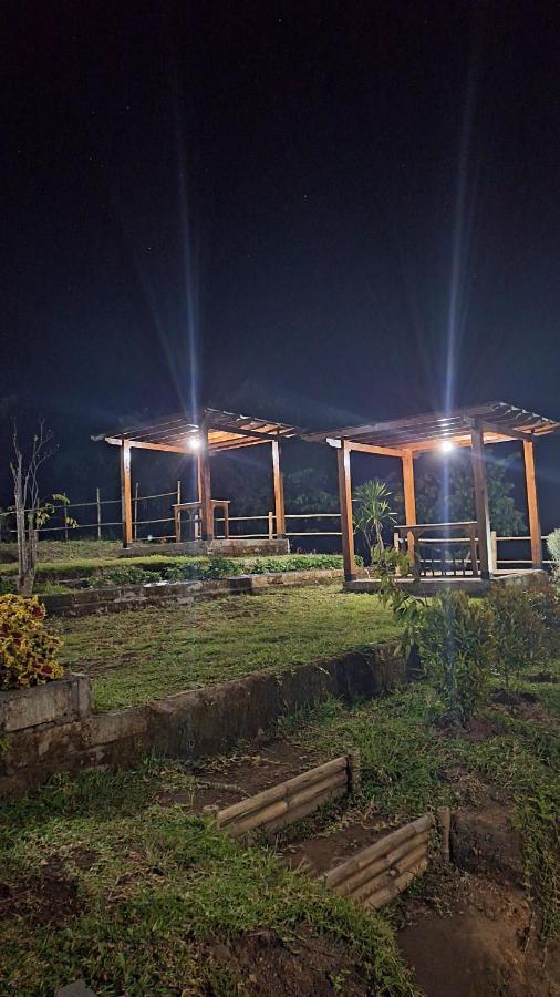 Family Rinjani Bungalow Sajang Luaran gambar
