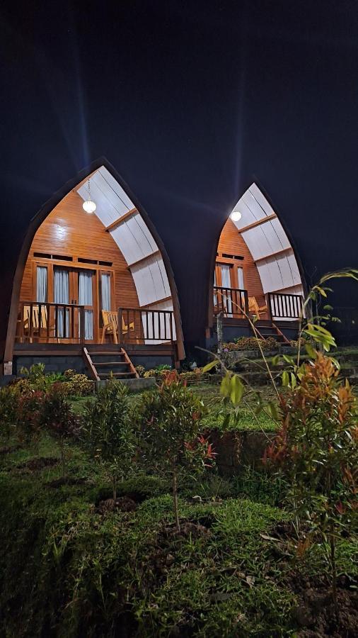 Family Rinjani Bungalow Sajang Luaran gambar