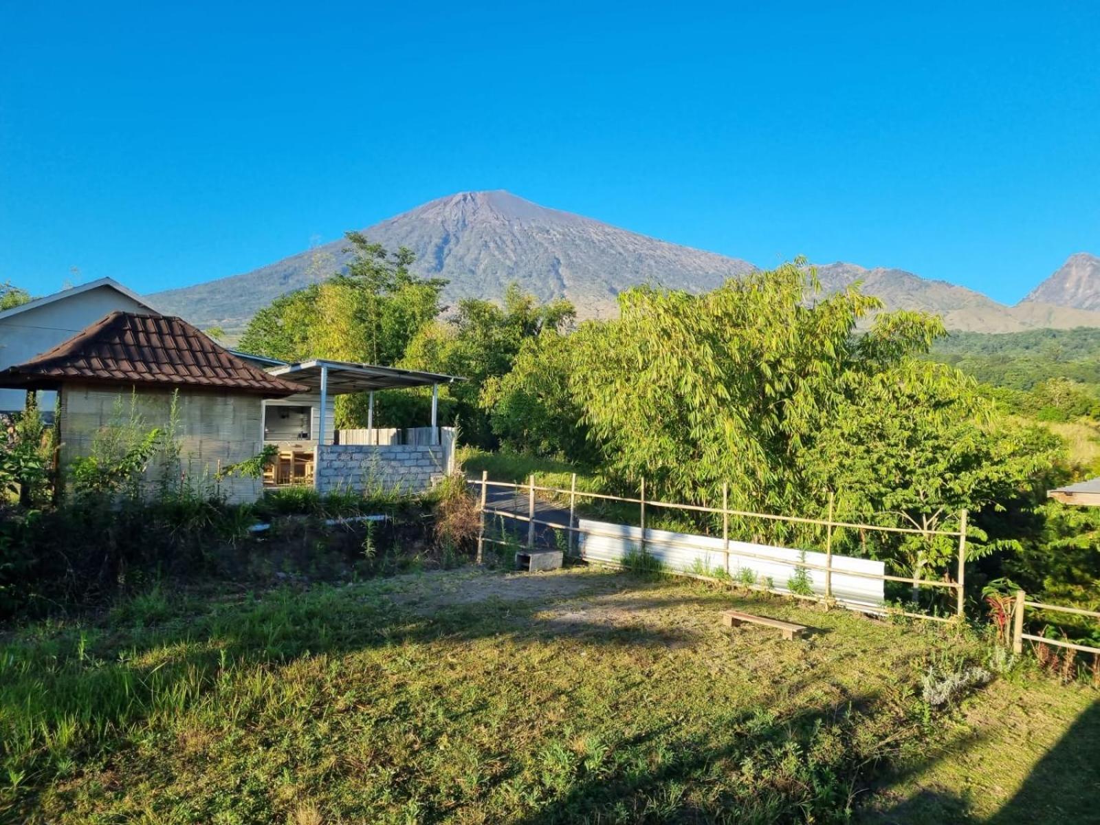 Family Rinjani Bungalow Sajang Luaran gambar